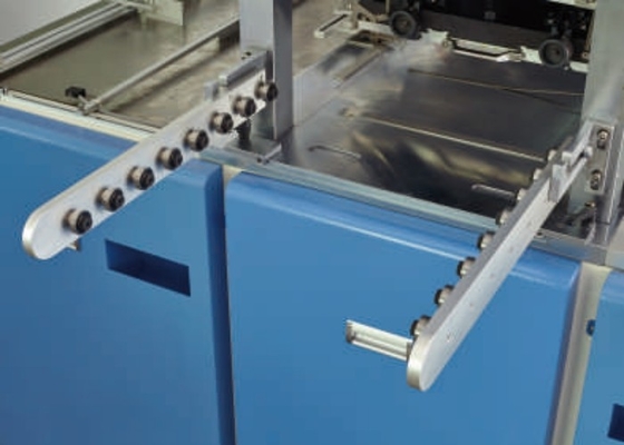 Machine automatique d'estampage à feuille chaude à 380 V Max. portée d'estampage 700 × 520 mm